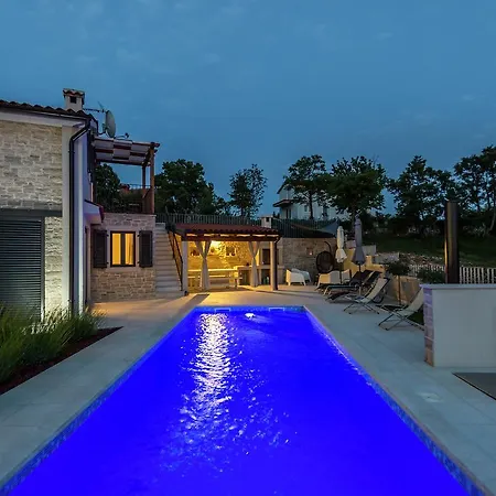 Luxurious In With Swimming Pool Villa