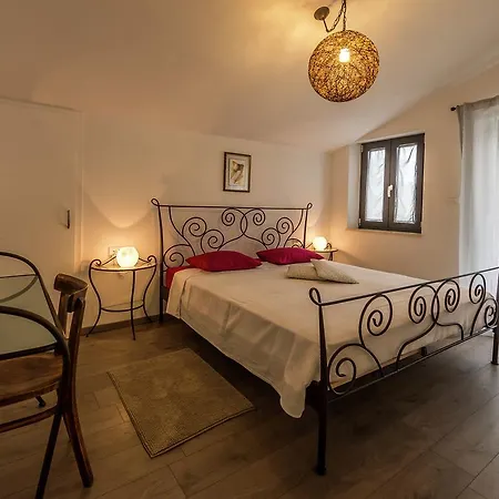 Luxurious In With Swimming Pool Villa *